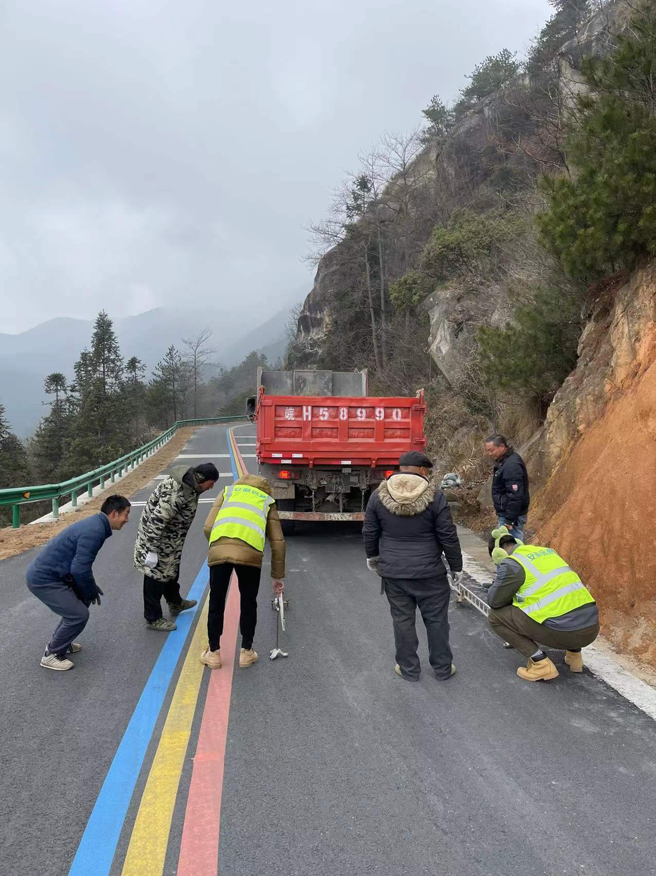 潜山外环路交工检测